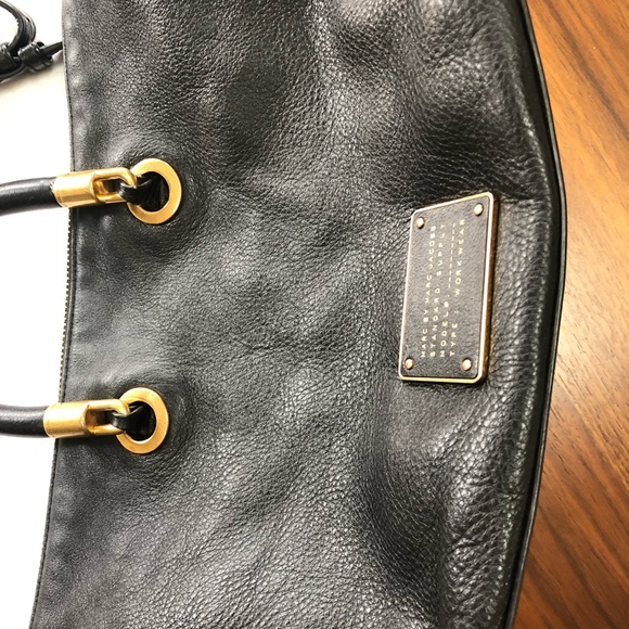 Marc Jacobs black purse - Picture 3 of 4